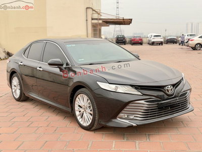 Xe Toyota Camry 2.5Q 2021