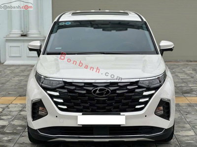 Xe Hyundai Custin Cao Cấp 2.0T 2023