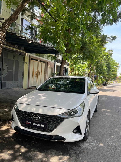 Hyundai Accent ATH FULL Trắng 98782 km