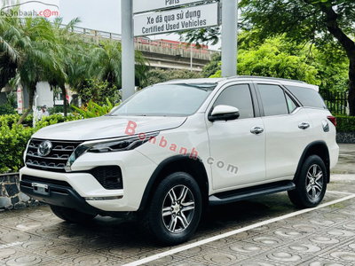 Xe Toyota Fortuner 2.4L 4x2 AT 2024