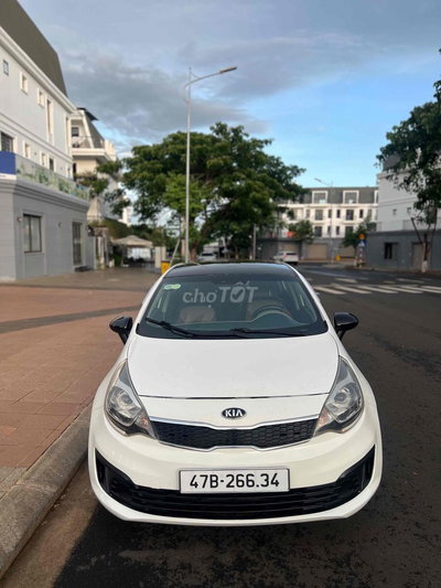 Kia Rio 2015 Số sàn Trắng