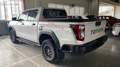 Xe Toyota Hilux Pro 2.8L 4x2 AT 2026
