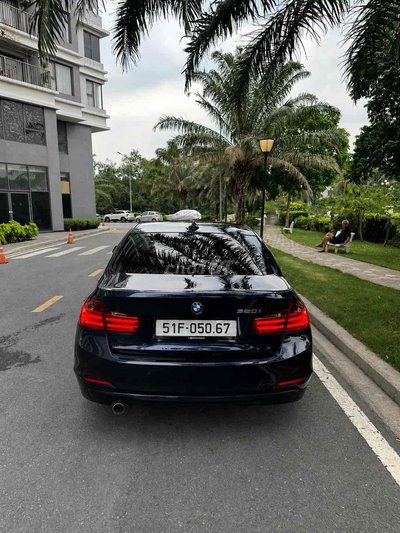 BMW 32*** km Đen