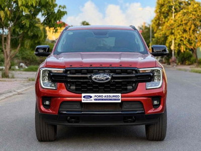 Ford Everest Sport 2023 xe cá nhân đi kỹ