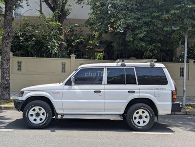 Mitsubishi Pajero V33 1999 Trắng nhập Nhật