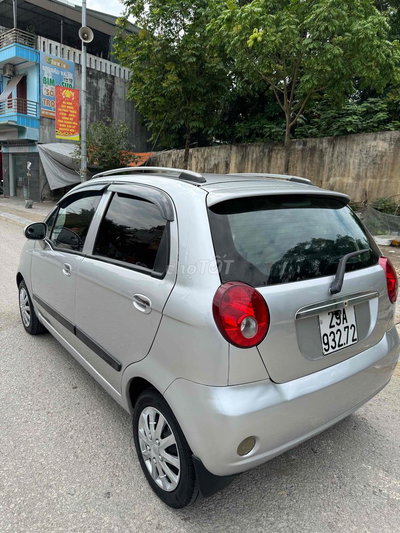 Chevrolet Spark Bạc