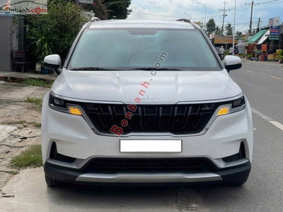 Xe Kia Carnival Luxury 2.2D 2023