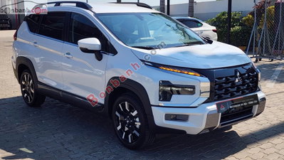 Xe Mitsubishi Xpander Cross 1.5 AT 2025