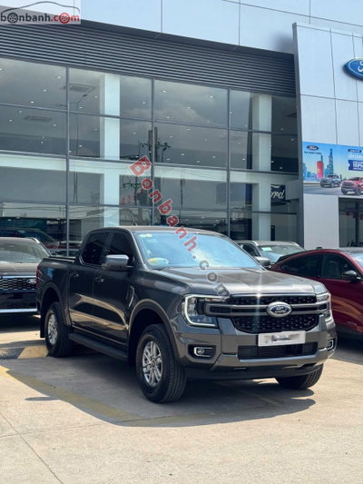 Xe Ford Ranger XLS 2.0L 4x4 AT 2025