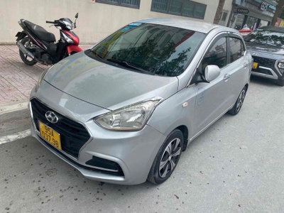 Hyundai Grand i10 2017 Bạc