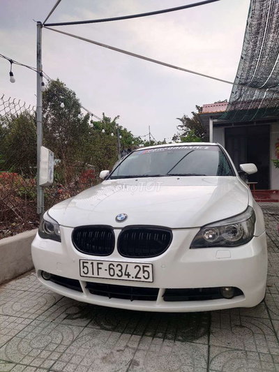 BMW 525i đk 2007 Trắng Tự động