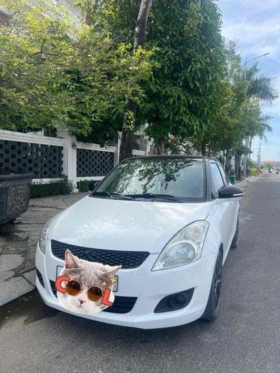 Suzuki Swift 2015 Trắng Số tự động