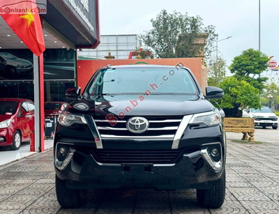 Xe Toyota Fortuner 2.7V 4x2 AT 2020