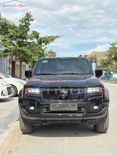 Xe Toyota Prado LC250 2.4L 2024