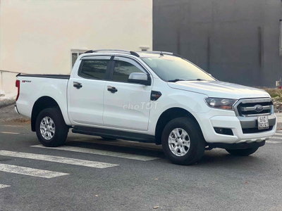 Ford Ranger 2015 Trắng Số sàn