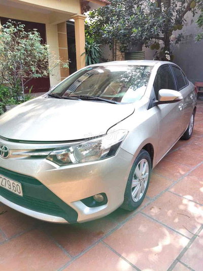 Toyota Vios 2018 Vàng cát 250000 km