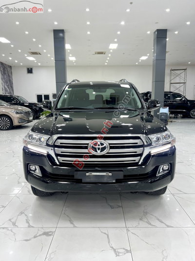 Xe Toyota Land Cruiser VX 4.6 V8 2019