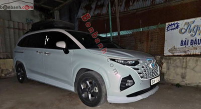 Xe Hyundai Custin Tiêu Chuẩn 1.5T 2024