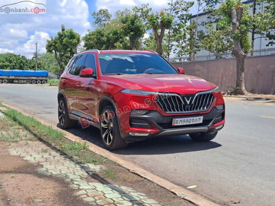 Xe VinFast Lux SA 2.0 Premium 2.0 AT 2021