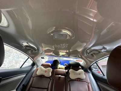 Hyundai Elantra 2016 MT Thể thao Nâu