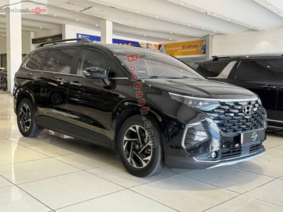 Xe Hyundai Custin Cao Cấp 2.0T 2023