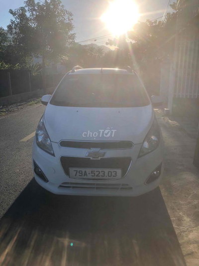 Chevrolet Spark Trắng 99025 km số tự động