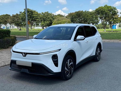 Xe điện VinFast LimoGreen Trắng