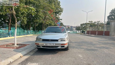Xe Toyota Camry LE 2.2 AT 1995