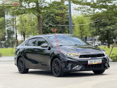 Xe Kia K3 Premium 2.0 AT 2022