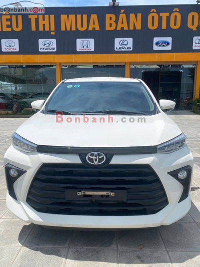 Xe Toyota Avanza Premio 1.5 AT 2024