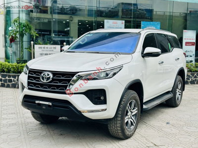 Xe Toyota Fortuner 2.4L 4x2 AT 2024