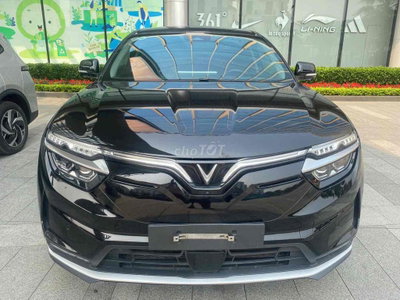 Xe điện VinFast VF8 Eco 2023 Đen