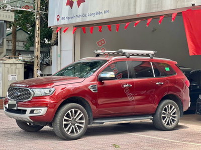 Xe Ford Everest Titanium 2.0L 4x2 AT 2021