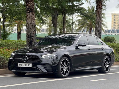 Mercedes-Benz E300 2022 Đen SIÊU MỚI 1V HƠN