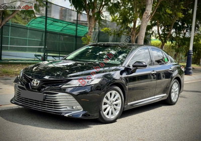 Xe Toyota Camry 2.0G 2020