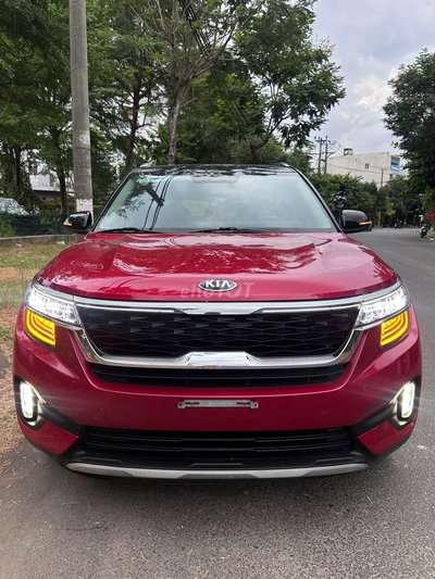 KIA Seltos 2021 Premium 1.4T odo 5vạn 1 chủ từ đầu