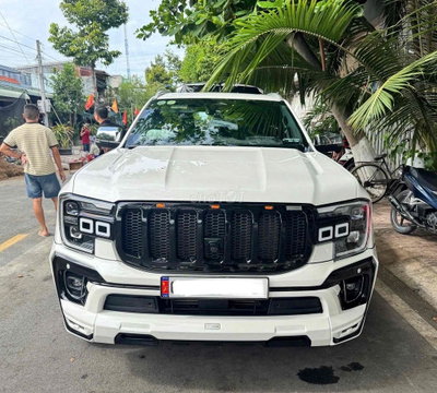 Everest Titanium 2 Cầu 2025 BodykitVictor Chất