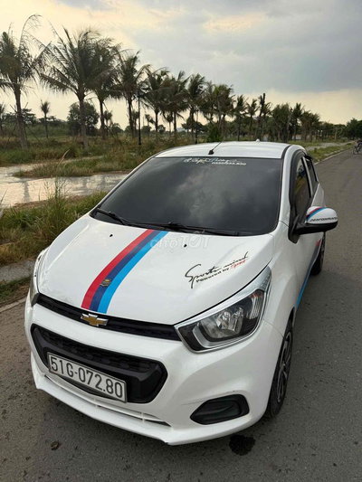 Chevrolet Spark 2018 Trắng