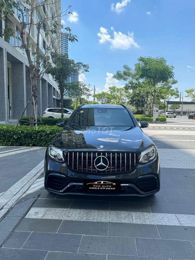 Mercedes-Benz GLC250 4Matic 2017 Đen Nâu