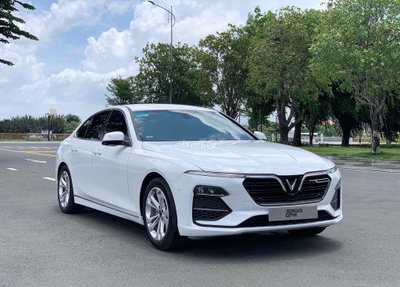 Vinfast Lux A Plus 2020 Trắng 38.000 Km