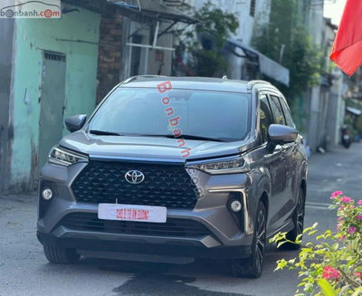 Xe Toyota Veloz Cross Top 1.5 CVT 2024