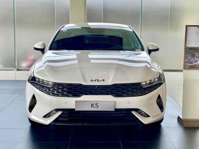 KIA K5 Luxury 2026 sedan 5c cao cấp 248tr nhận xe