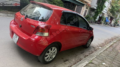 Xe Toyota Yaris 1.3 AT 2011