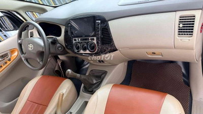Toyota Innova 2008 Bạc 22 vạn