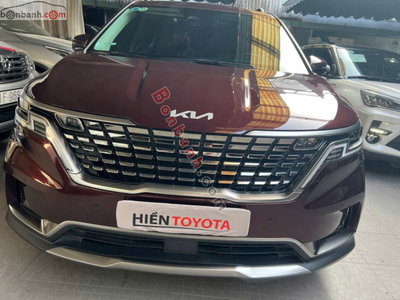 Xe Kia Carnival Signature 2.2D 2022