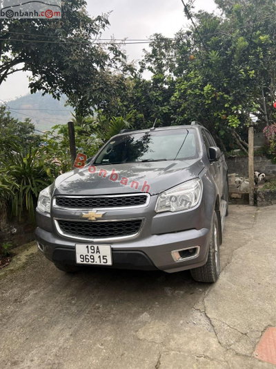 Xe Chevrolet Colorado LTZ 2.8L 4x4 AT 2016