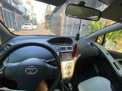 Toyota Yaris 2008 1.3 AT - 165000 km