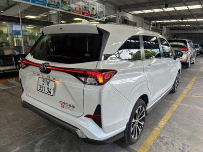 Toyota Veloz Top 2025 Trắng 13.700 km