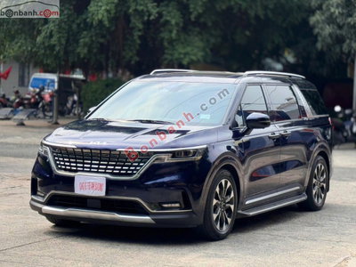 Xe Kia Carnival Signature 2.2D 2022