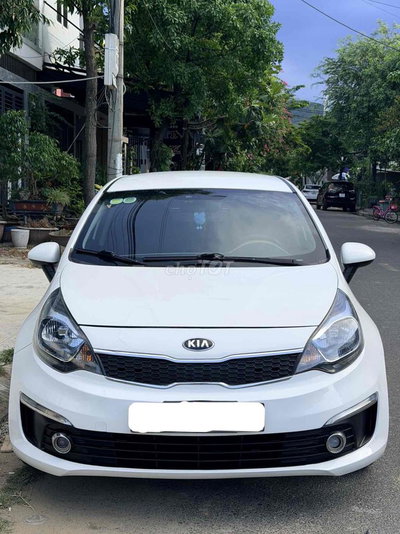 Kia Rio 2015 Trắng Số sàn